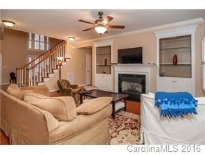4000 Tillingmere Cir, Matthews, NC 28104