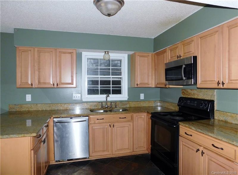 4218 Collingham Dr, Charlotte, NC 28273