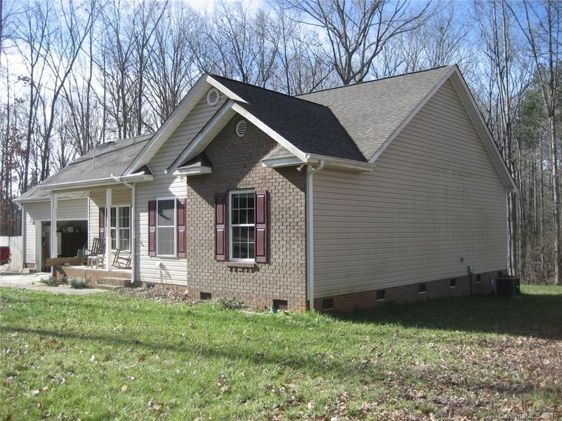 2881 S Jim Mccarter Rd #1, Clover, SC 29710