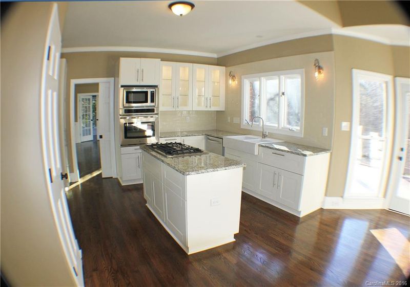 4009 Bellingham Ln, Charlotte, NC 28215