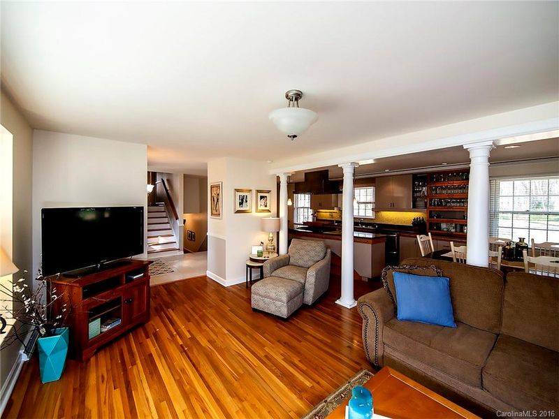 3348 Champaign St, Charlotte, NC 28210