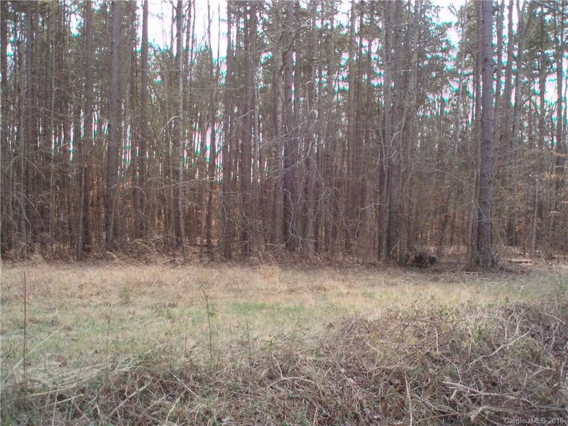 7031 Tuckaseegee Rd, Kannapolis, NC 28081
