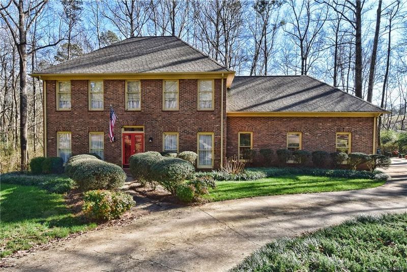 415 Ridgewood Dr, Monroe, NC 28112