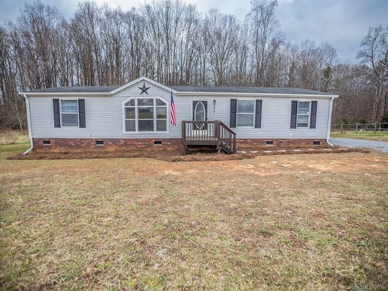 135 Whispering Dr #30, Harmony, NC 28634