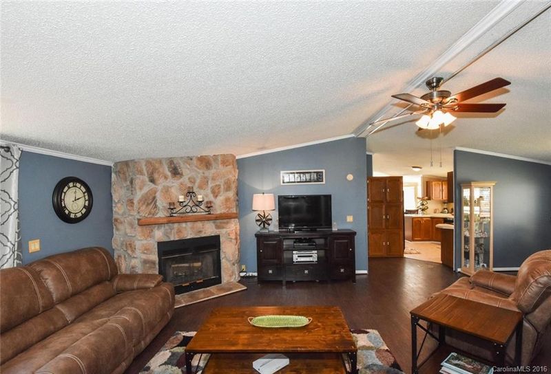 229 Shane Dr, Mount Holly, NC 28120