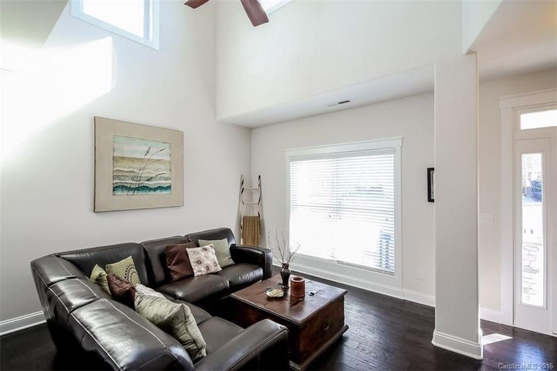 18027 Northport Dr #19, Cornelius, NC 28031