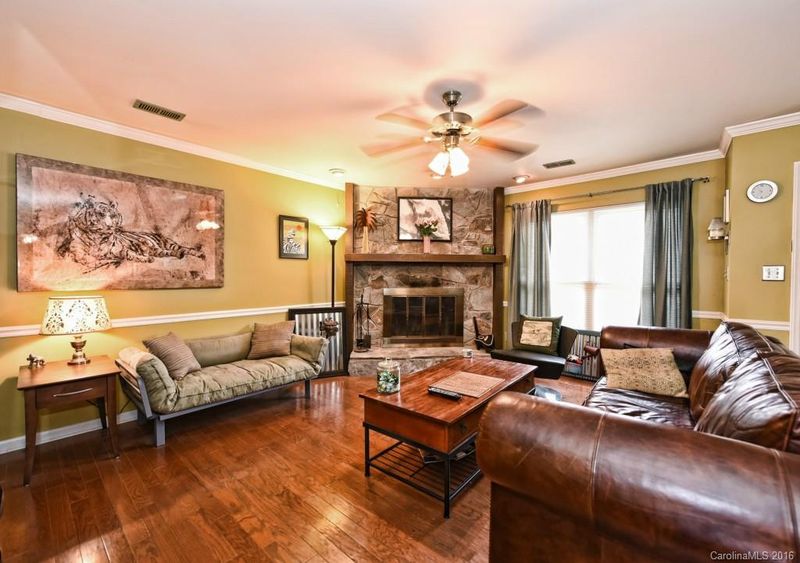 9465 Burmester Ln, Mint Hill, NC 28227