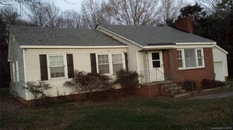6820 Old Pineville Rd, Charlotte, NC 28217