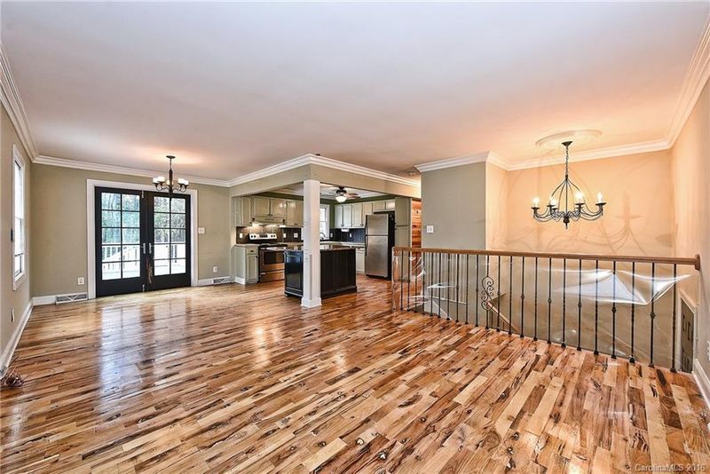 1339 Rock Point Rd, Charlotte, NC 28270