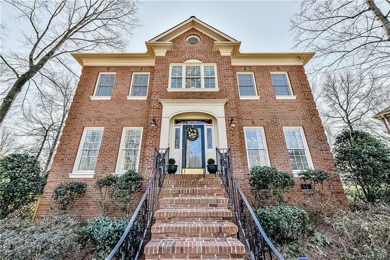 10300 Balmoral Cir, Charlotte, NC 28210
