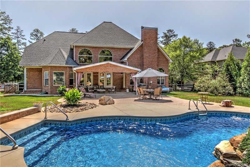 3629 Gordon St, Terrell, NC 28682