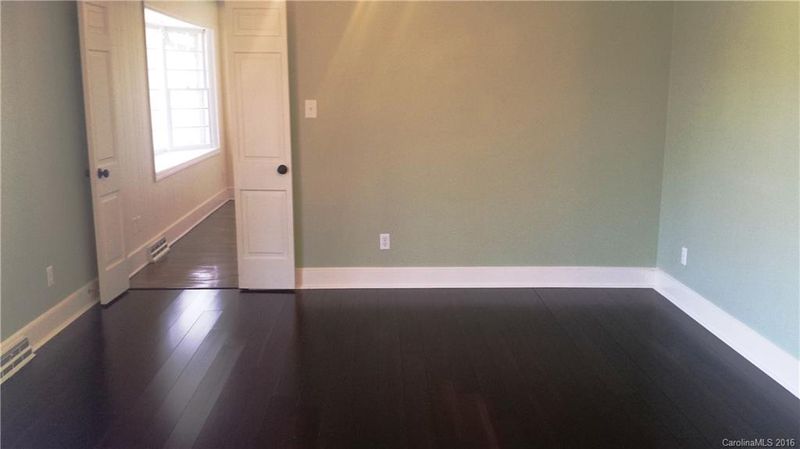 117 Saddletree Rd, Lincolnton, NC 28092