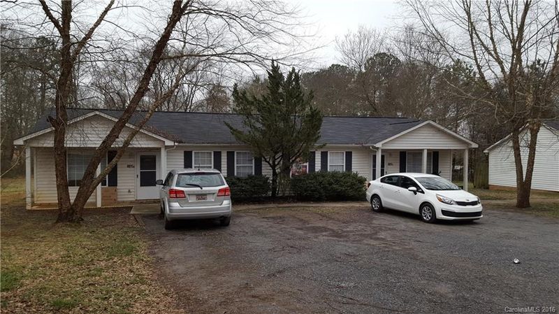 401 - 403 Kickapoo Ave #4 & 5, Gastonia, NC 28056