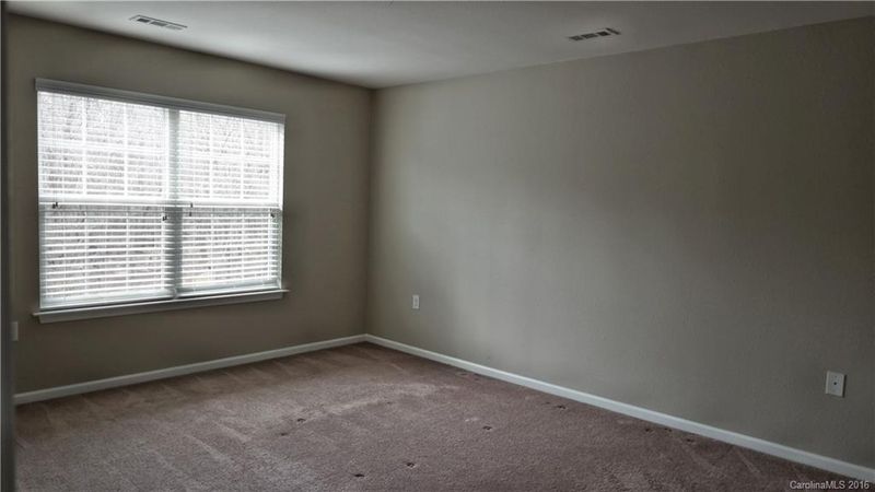 1201 Catawba Rn, Lowell, NC 28098