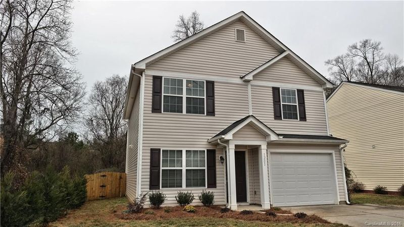 1201 Catawba Rn, Lowell, NC 28098