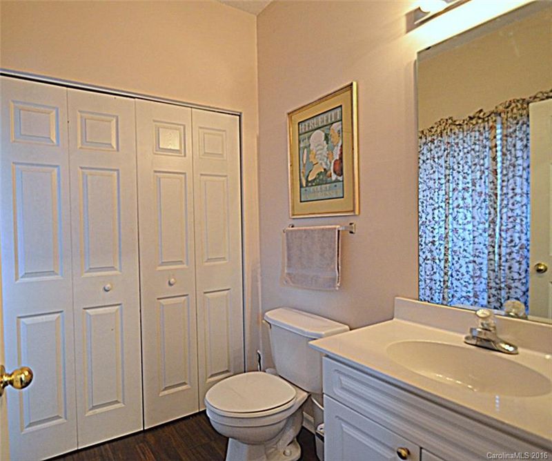 6341 Mallard View Ln #6, Charlotte, NC 28269