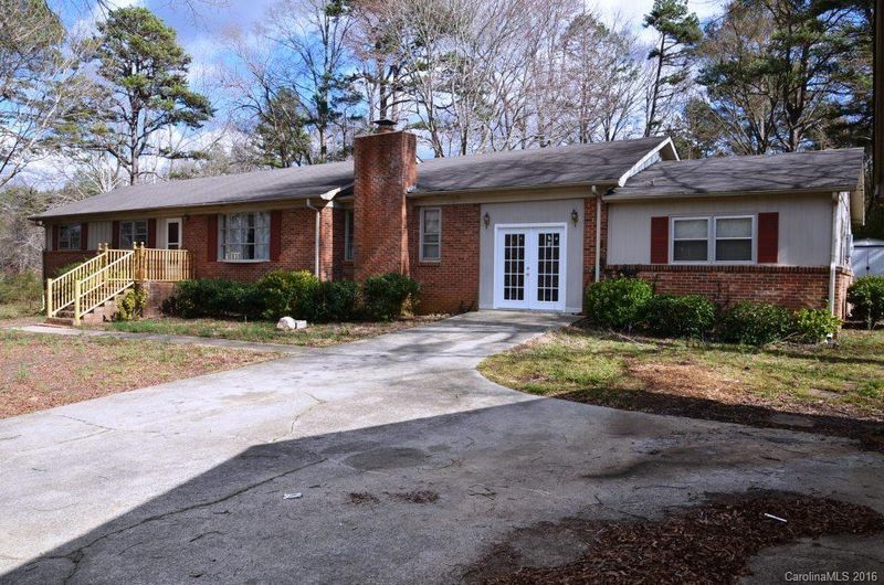 610 Red Cedar Ln, Wesley Chapel, NC 28110