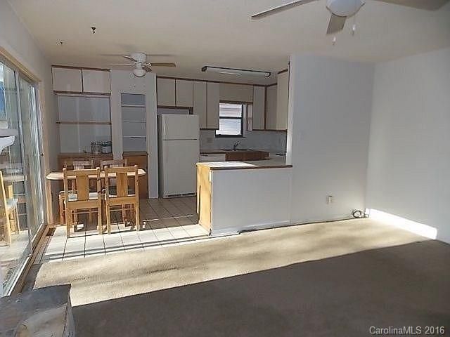 27081 Catamaran Dr, Tega Cay, SC 29708