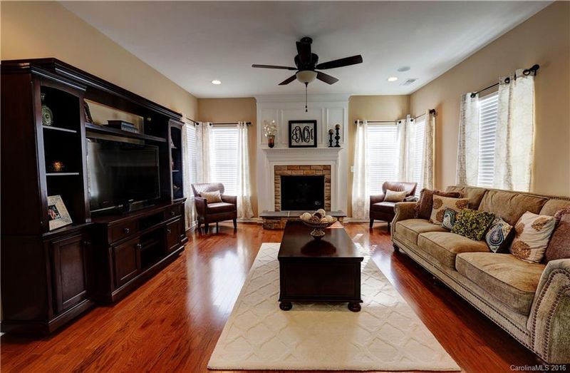 1168 Wagner Ave, Fort Mill, SC 29715