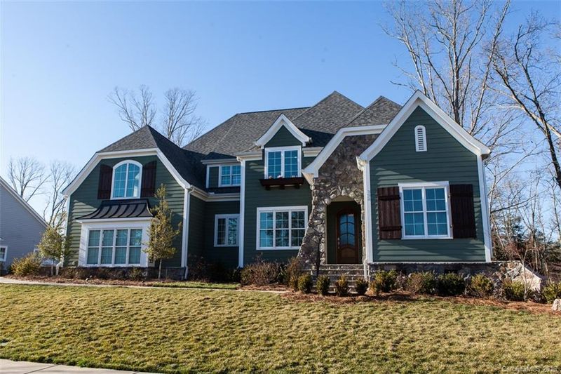 792 Harvest Pointe Dr, Fort Mill, SC 29708