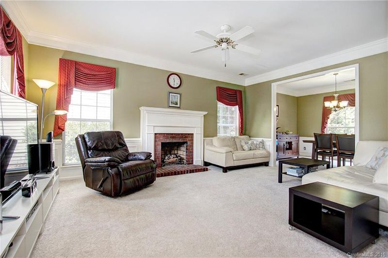 2904 Redfield Dr #6, Charlotte, NC 28270