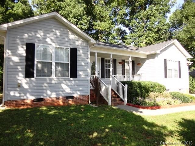 185 Meadow Glen Dr, Troutman, NC 28166