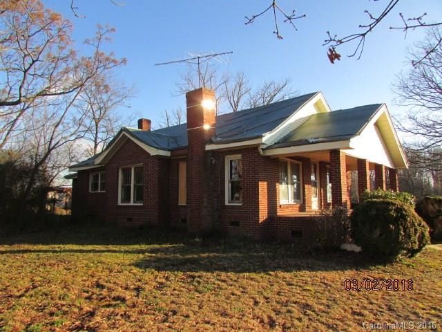 2953 Balls Creek Rd, Newton, NC 28658