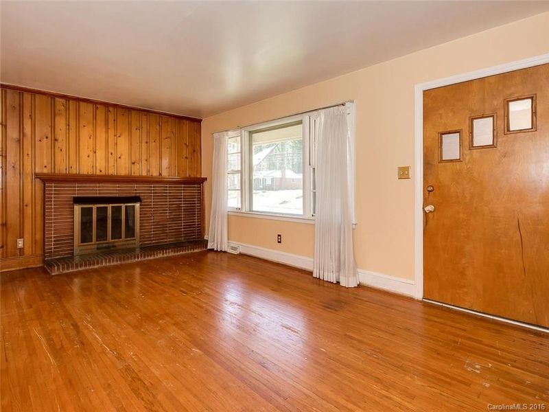 2345 Kilborne Dr, Charlotte, NC 28205