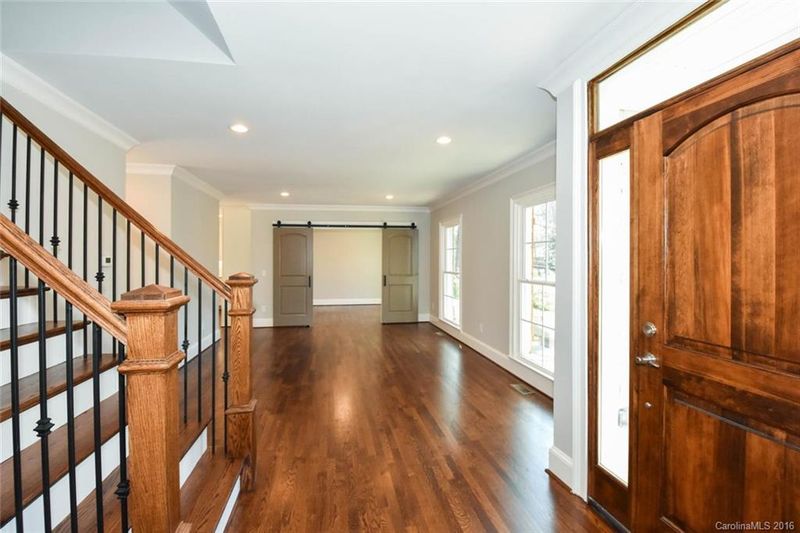 5325 Randolph Rd, Charlotte, NC 28211