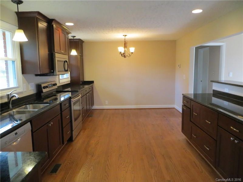 8531 Blair Rd, Mint Hill, NC 28227