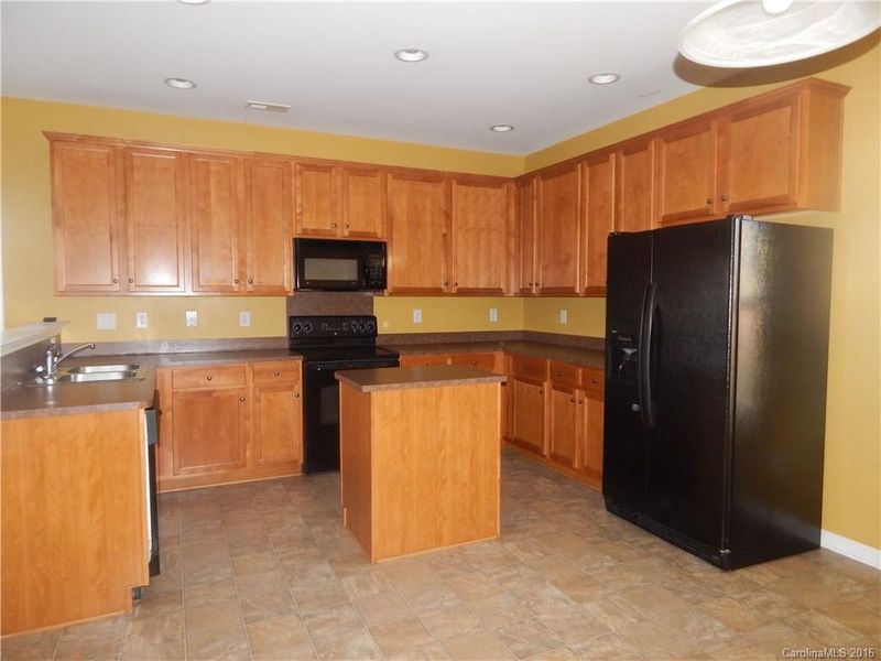15426 Chowning Tavern Ln, Charlotte, NC 28262