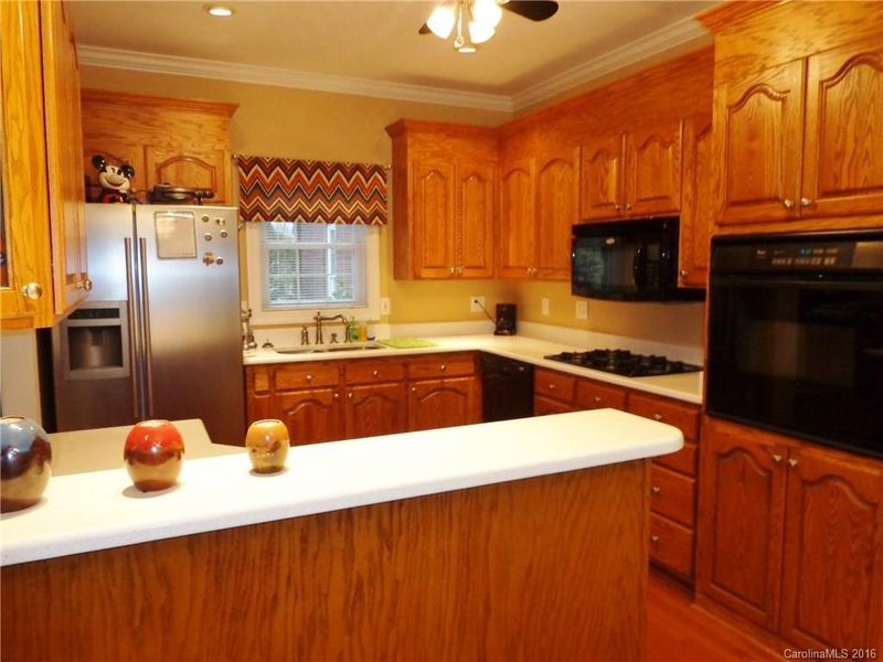 6013 Jason Dr, Concord, NC 28025