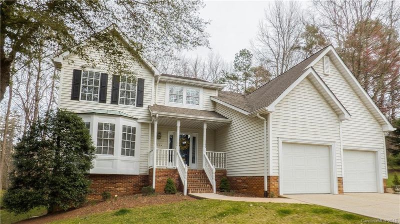4114 Armitage Dr, Charlotte, NC 28269
