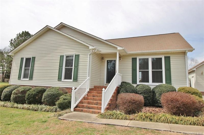 723 Tirzah Rd, York, SC 29745