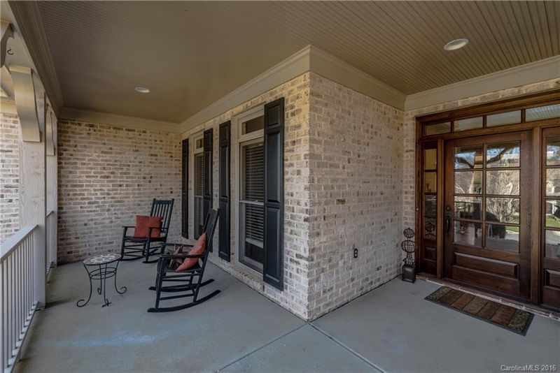 8429 Cheverny Dr, Waxhaw, NC 28173