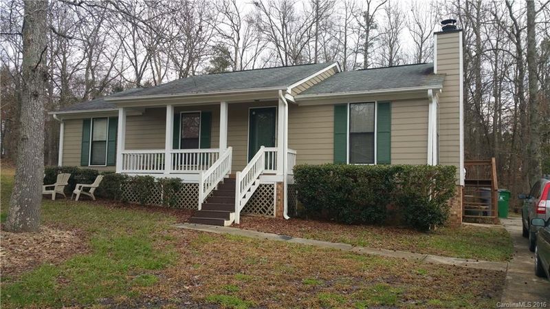8208 Chrisbry Ln, Charlotte, NC 28215
