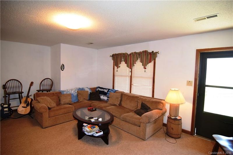 8013 Secluded Ln, Denver, NC 28037
