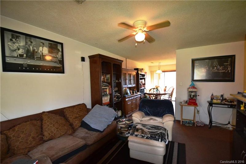 8008 Secluded Ln, Denver, NC 28037