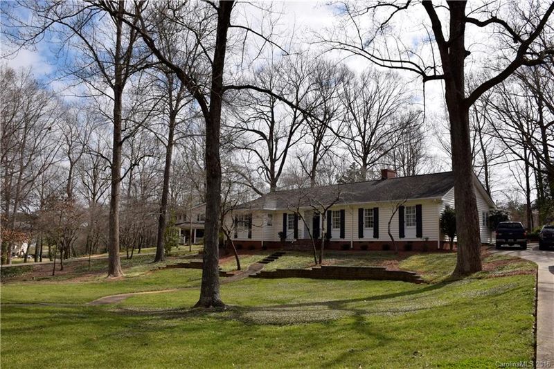 672 Sedgewood Dr, Rock Hill, SC 29732