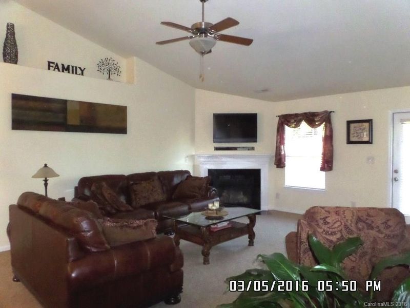 2464 Kinmere Dr #14, Gastonia, NC 28056