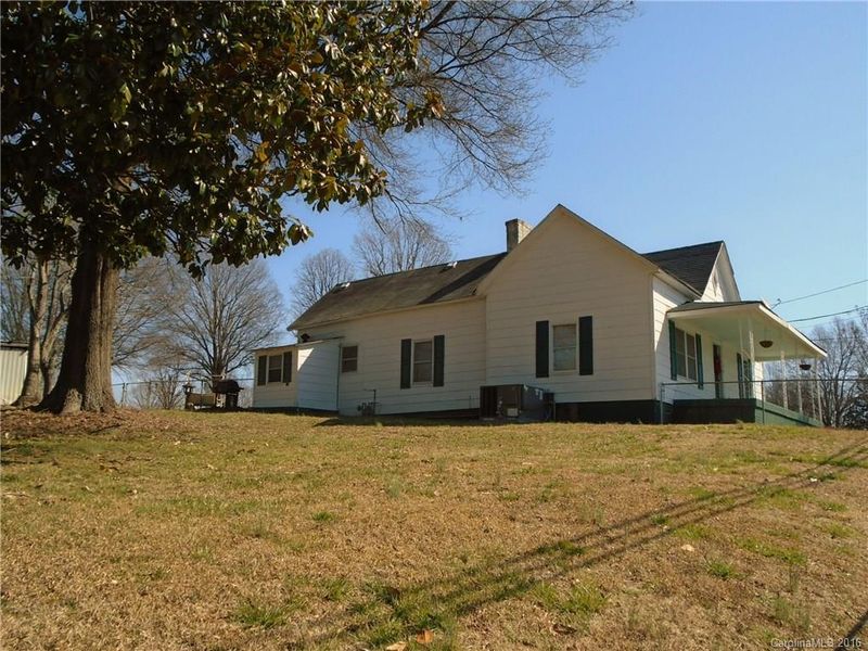 719 Union St, Maiden, NC 28650