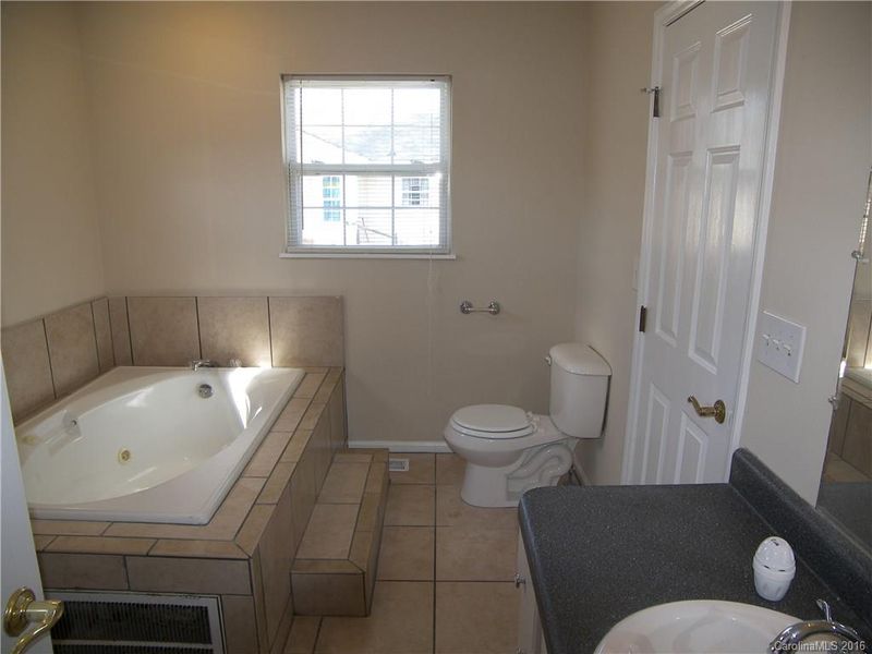 3115 Hubbard Rd, Charlotte, NC 28269