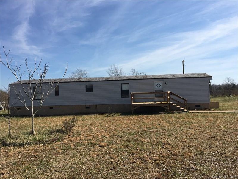 214 Falconview Rd, Lincolnton, NC 28092