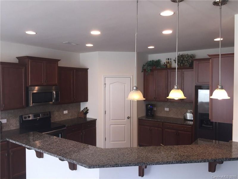 9934 Karras Commons Way, Matthews, NC 28105