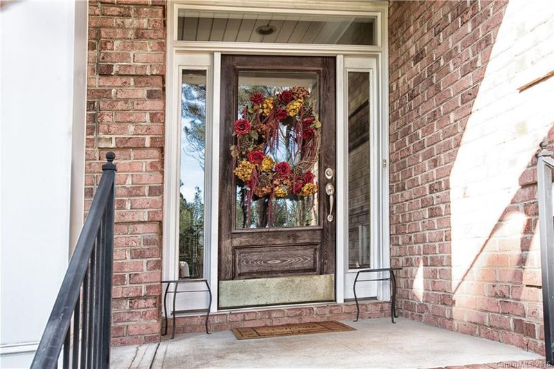 124 Honeysuckle Creek Loop, Mooresville, NC 28117