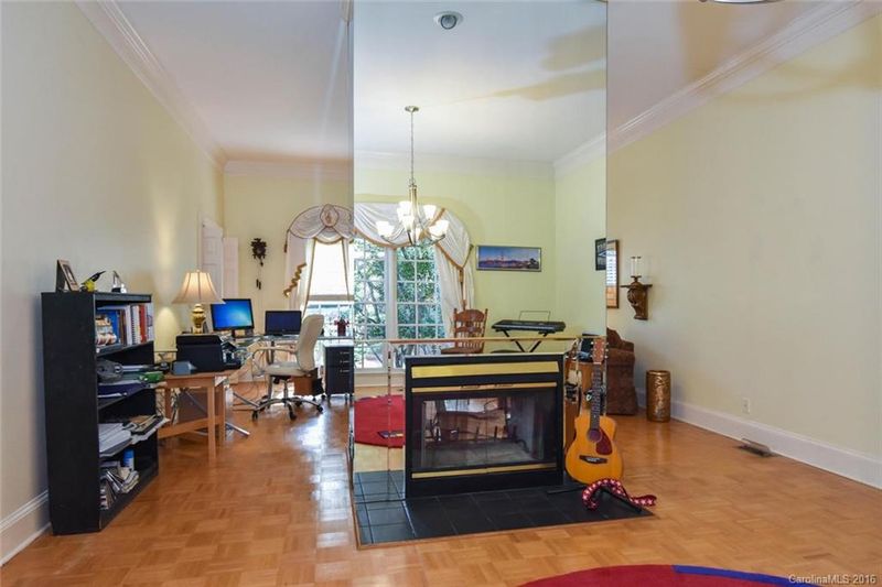 8037 Serendipity Ln, Charlotte, NC 28277