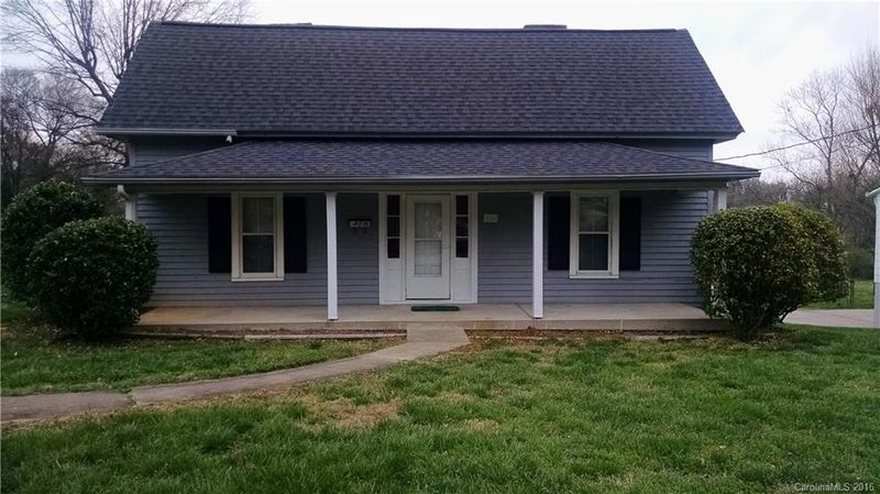 526 Grove St N, Lincolnton, NC 28092