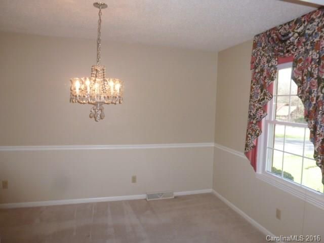 592 Freemont Dr, Lancaster, SC 29720