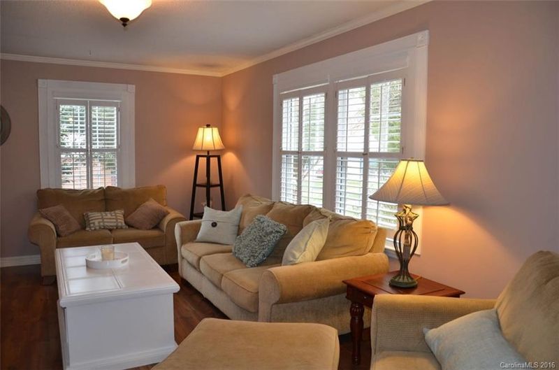 5114 Teakwood Dr, Kannapolis, NC 28083