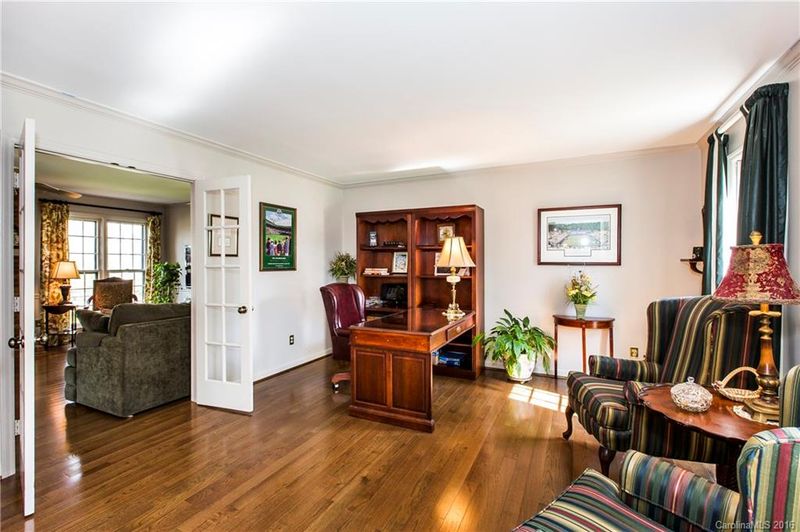 7928 Bradenton Dr, Charlotte, NC 28210